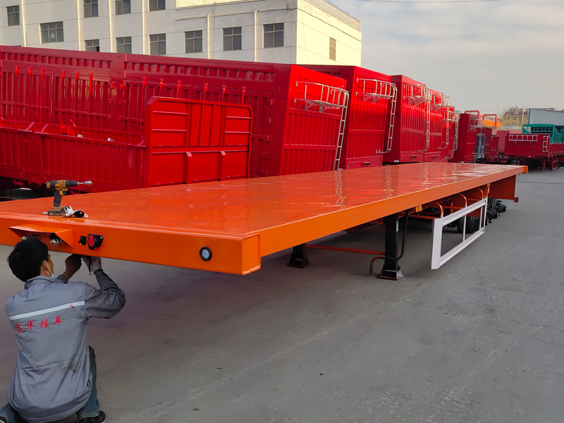 Flatbed Transport Semi-Trailers